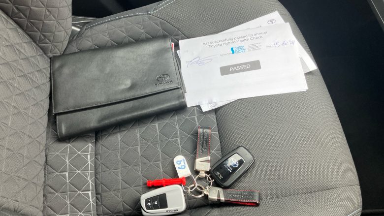 Toyota C-HR 1.8 Hybrid Design 5dr CVT Hybrid Hatchback